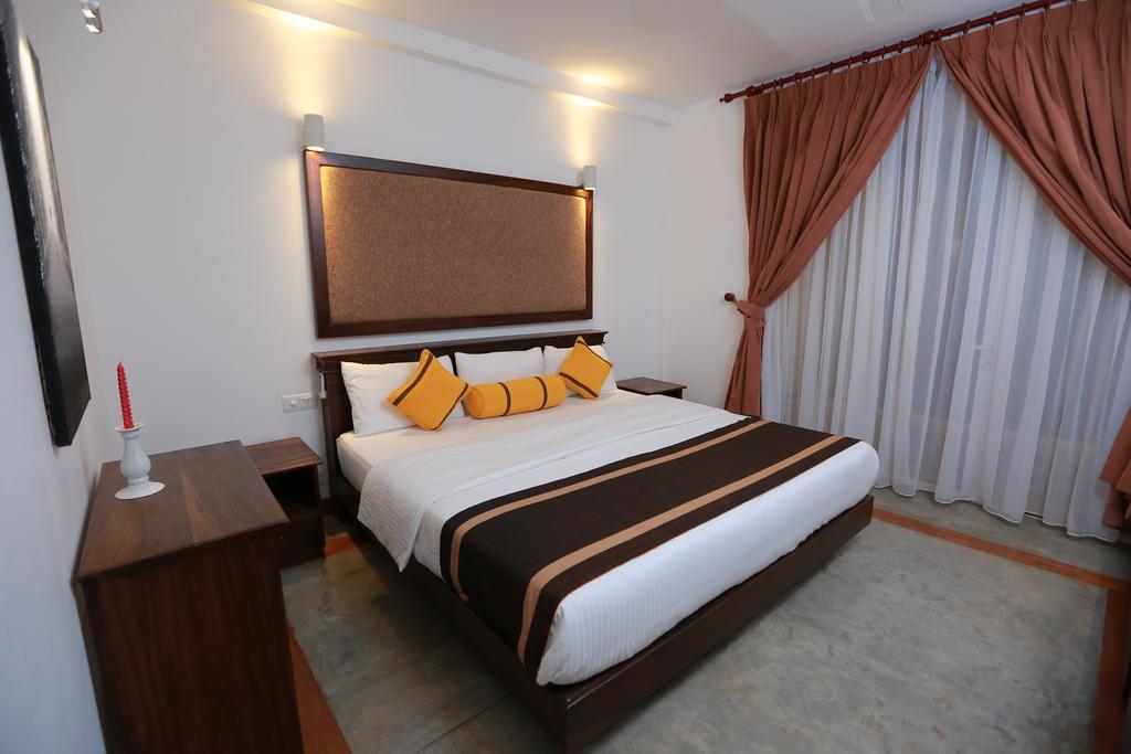 Refresh Hotel Hikkaduwa Kültér fotó