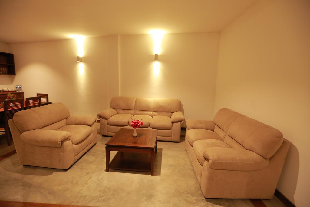 Refresh Hotel Hikkaduwa Szoba fotó