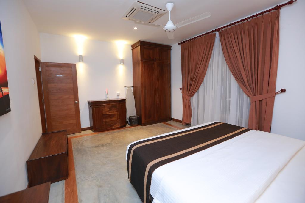 Refresh Hotel Hikkaduwa Kültér fotó