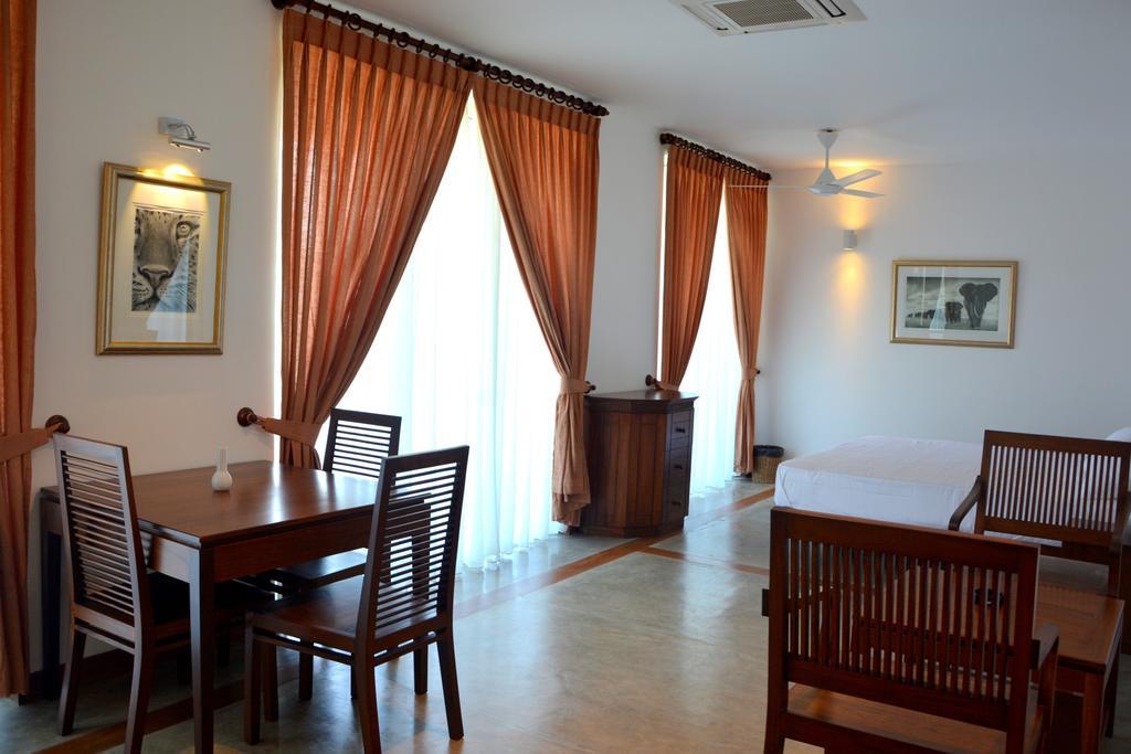 Refresh Hotel Hikkaduwa Szoba fotó